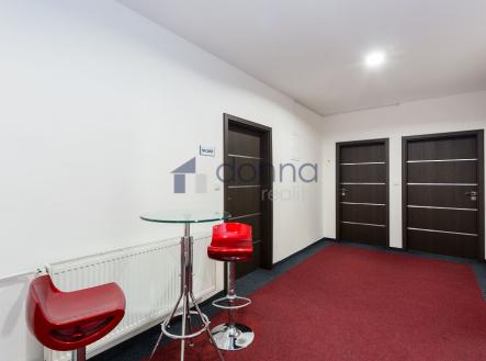 6.jpg | Pronájem - kanceláře, 42 m²