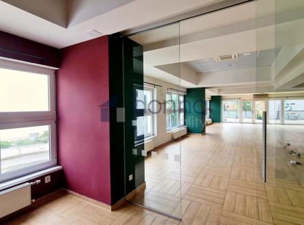 15.jpg | Pronájem - obchodní prostor, 160 m²