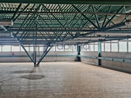 8.jpg | Pronájem - obchodní prostor, 1 137 m²