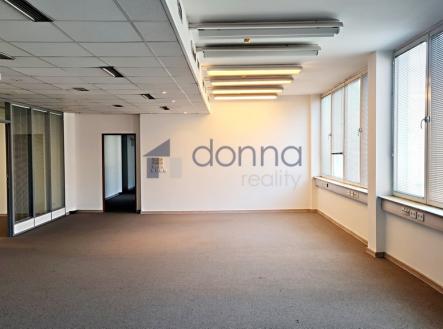 10.jpg | Pronájem - obchodní prostor, 300 m²