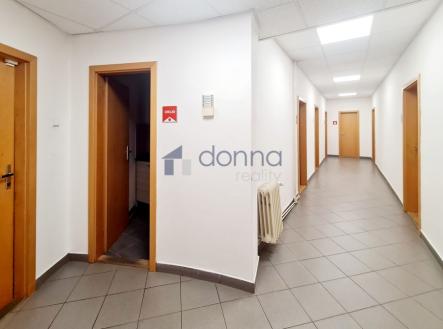 11.jpg | Pronájem - kanceláře, 34 m²