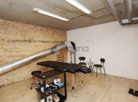 img-5492.jpg | Pronájem - jiné, 18 m²