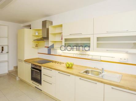 5.jpg | Pronájem - dům/vila, 252 m²