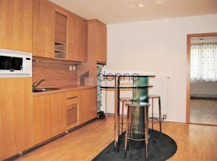 9.jpg | Pronájem - kanceláře, 107 m²