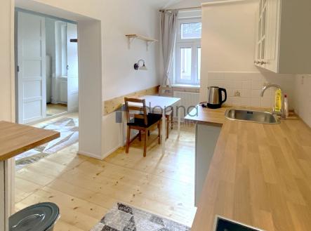 10-1.jpg | Pronájem bytu, 1+1, 25 m²