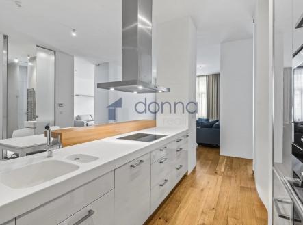 100.jpg | Pronájem bytu, 3+kk, 109 m²