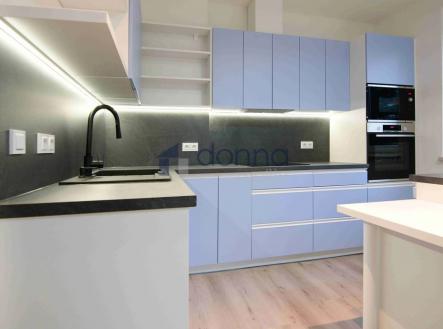 1.jpg | Pronájem bytu, 2+1, 68 m²