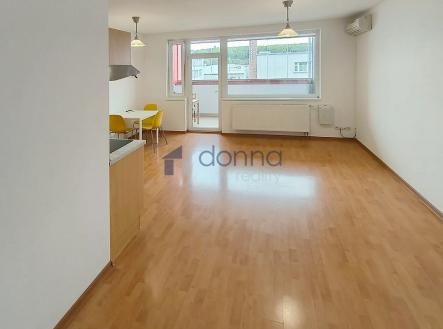 12-2.jpg | Prodej bytu, 1+kk, 45 m²