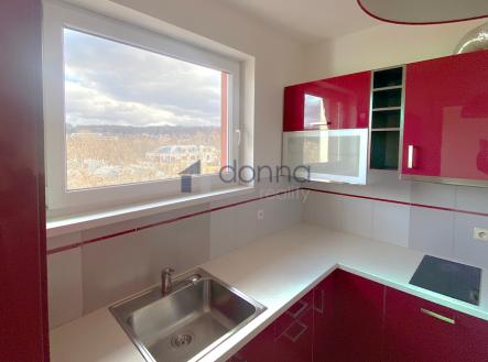 Pronájem bytu, 2+1, 43 m² obrázek