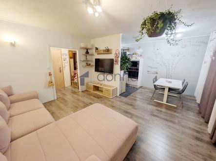 Pronájem bytu, 3+kk, 76 m²
