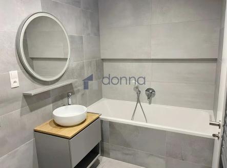 14-1.jpg | Pronájem bytu, 2+kk, 82 m²