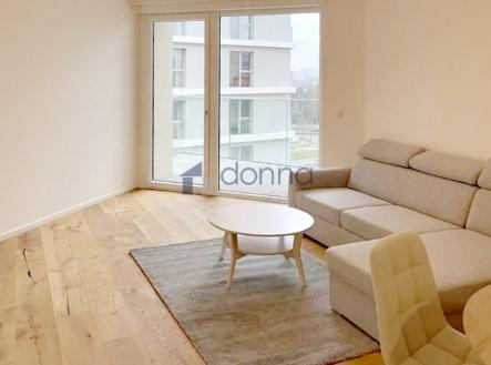 Pronájem bytu, 2+kk, 82 m² obrázek