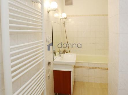 10.jpg | Pronájem bytu, 2+1, 70 m²