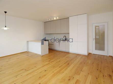 img-5772.jpg | Pronájem bytu, 3+kk, 94 m²