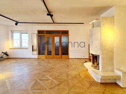 26.jpg | Pronájem - dům/vila, 839 m²