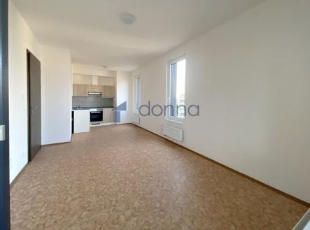 80.jpg | Pronájem bytu, 2+kk, 61 m²