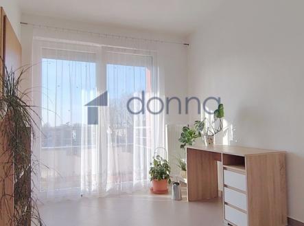 whatsapp-image-2026-02-23-at-12.38.06.jpeg | Pronájem bytu, 2+kk, 54 m²