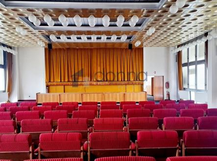 3.jpg | Pronájem - obchodní prostor, 233 m²