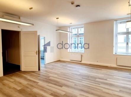 2-1.jpg | Pronájem bytu, 5+kk, 156 m²