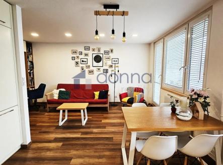 2.jpg | Pronájem bytu, 3+kk, 79 m²