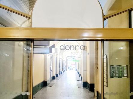 1.jpg | Pronájem - hotel, 884 m²