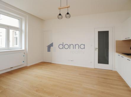 2.jpg | Pronájem bytu, 2+kk, 47 m²