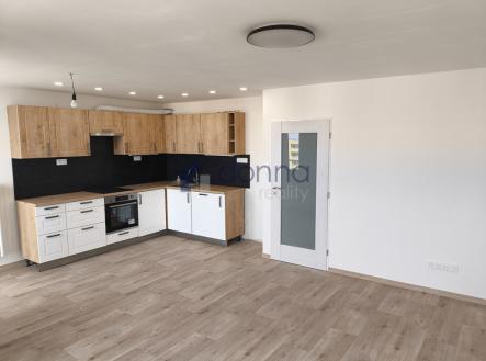 449471e43099e0709681e609ed487.jpg | Pronájem bytu, 3+kk, 75 m²