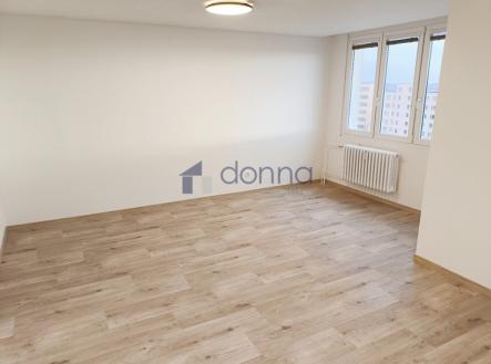 f4eee55adf67f5ba8feb8f0cb3ae4.jpg | Pronájem bytu, 3+kk, 75 m²