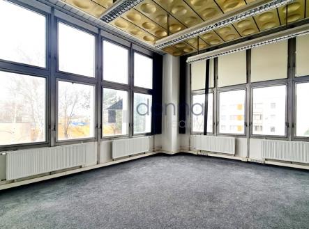 1.jpg | Pronájem - kanceláře, 91 m²