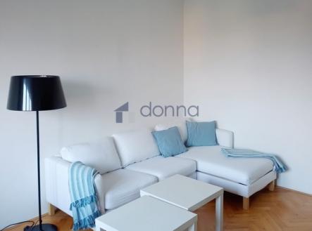 38e3375b-99ee-41c0-9757-6df43f702c3f.jpg | Pronájem bytu, 2+1, 54 m²