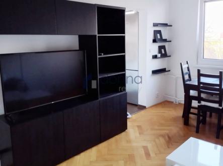 b6c8b35b-c997-4ca6-9189-3aafabd95cea.jpg | Pronájem bytu, 2+1, 54 m²