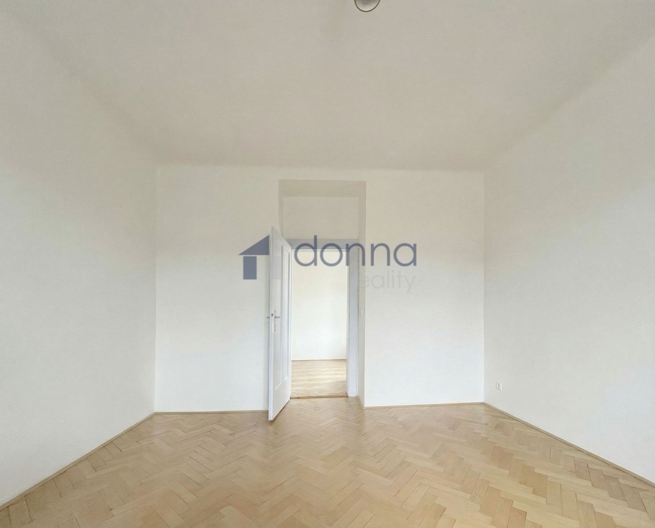 3-loznice-balkon.jpg