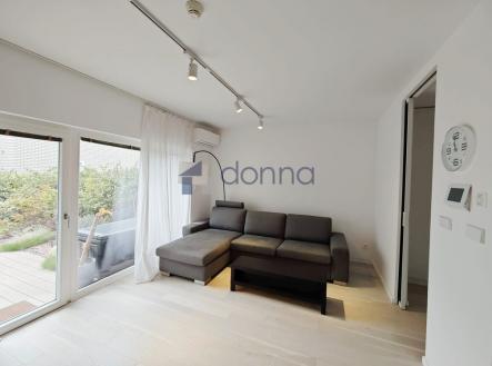 3.jpg | Pronájem bytu, 2+kk, 52 m²