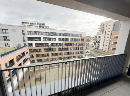 img-4874.jpeg | Pronájem bytu, 1+kk, 37 m²