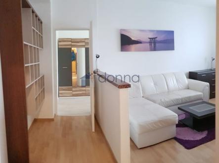 whatsapp-image-2021-04-22-at-10-49-02-2.jpeg | Pronájem bytu, 3+kk, 62 m²