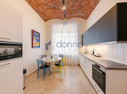 whatsapp-image-2026-04-27-at-10.18.15.jpeg | Pronájem bytu, 1+1, 46 m²