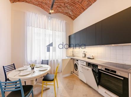 whatsapp-image-2026-04-27-at-10.18.14-2.jpeg | Pronájem bytu, 1+1, 46 m²