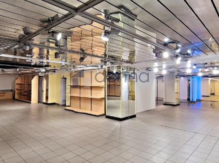 2.jpg | Pronájem - obchodní prostor, 310 m²