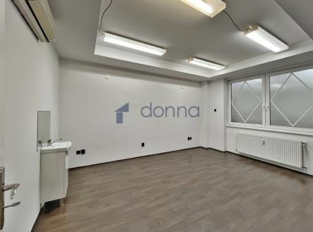 10.jpg | Pronájem - obchodní prostor, 139 m²