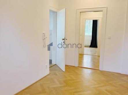 2-1.jpg | Pronájem bytu, 4+kk, 135 m²