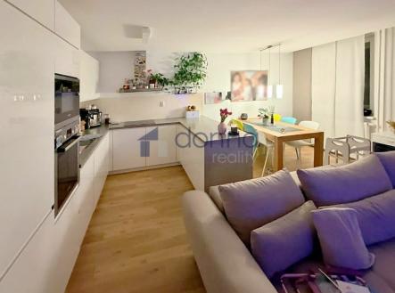 Pronájem bytu, 3+kk, 95 m² obrázek