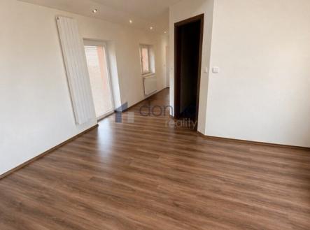 218472706-1.jpg | Pronájem bytu, 2+1, 78 m²