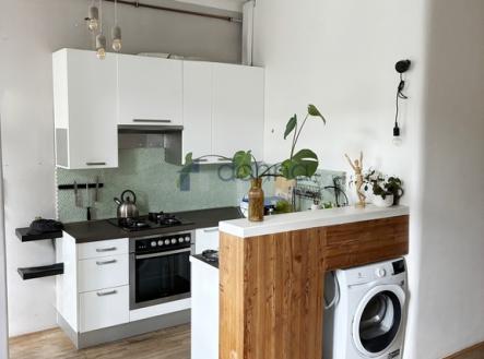 kuchyn1.jpg | Pronájem bytu, 2+kk, 55 m²