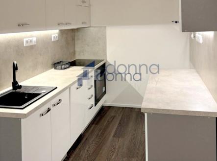 3.jpeg | Pronájem bytu, 2+kk, 45 m²