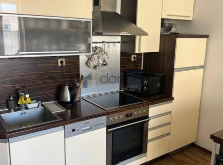 1.jpg | Pronájem bytu, 2+kk, 47 m²