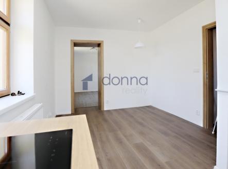 img-6961-1.jpg | Pronájem bytu, 1+1, 34 m²