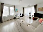 Pronájem bytu, 3+kk, 84 m²