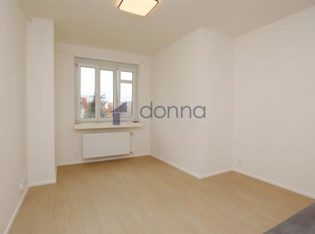img-7102.jpg | Pronájem bytu, 1+kk, 26 m²