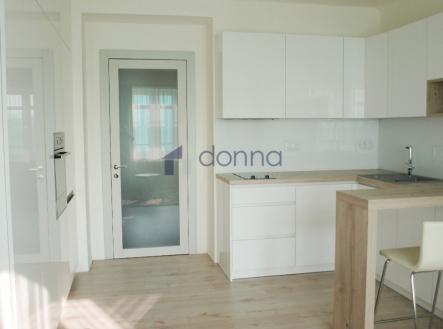 ab093940.jpg | Pronájem bytu, 1+kk, 29 m²