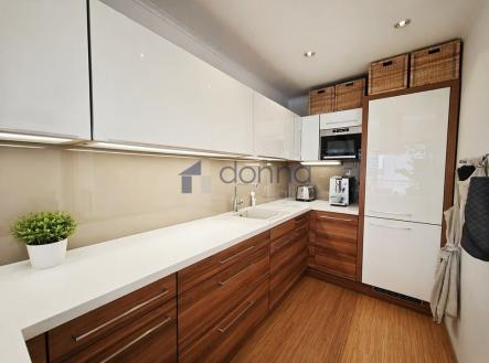 2.jpg | Pronájem bytu, 3+kk, 106 m²